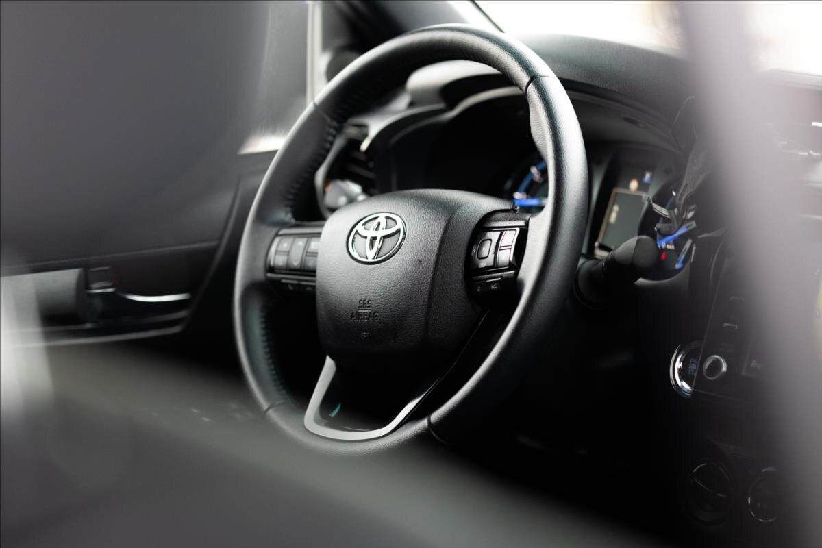 Toyota Hilux Ostatní 2,8 l 150 kw