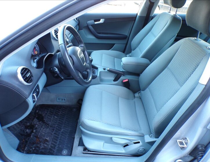 Audi A3 Hatchback 1,6 l 77 kw