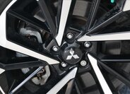 Mitsubishi Outlander 10