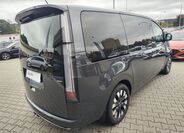 Hyundai Staria 5