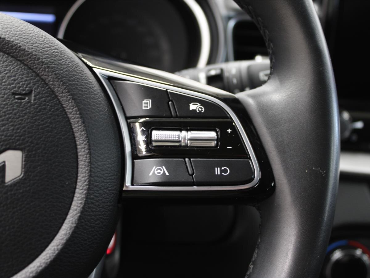 KIA Ceed Hatchback 1,5 l 117 kw