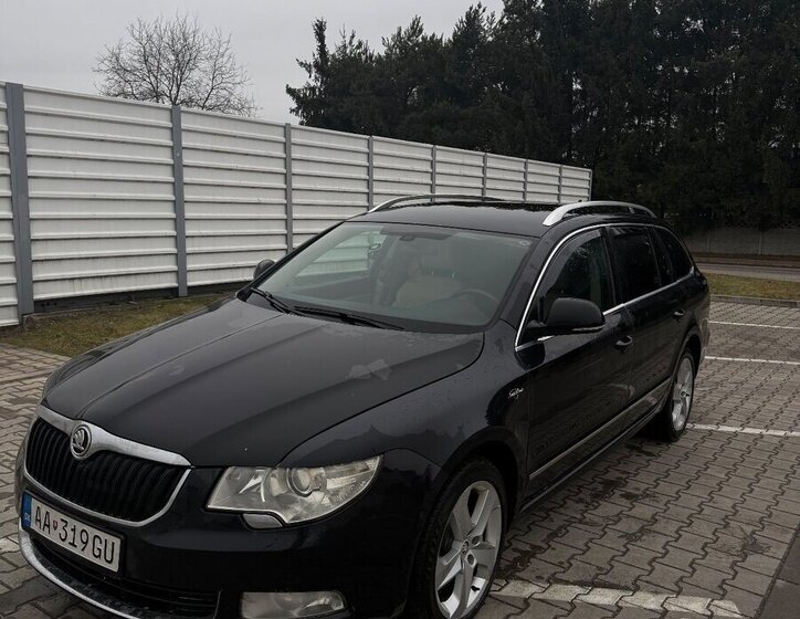 Škoda Superb Kombi 0,0 103 kw