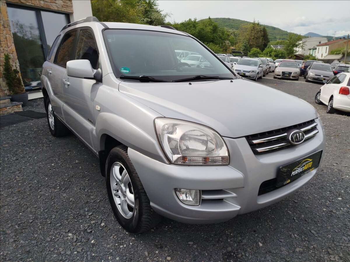 KIA Sportage SUV / Terénní 2,0 l 103 kw