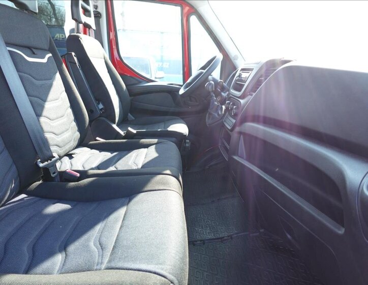 Iveco Daily Ostatní 2,3 l 115 kw