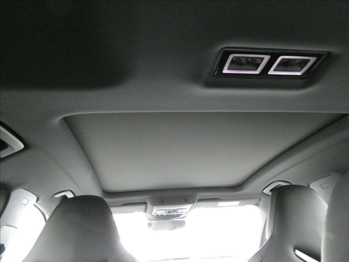 Cupra Terramar SUV / Terénní 2,0 l 195 kw
