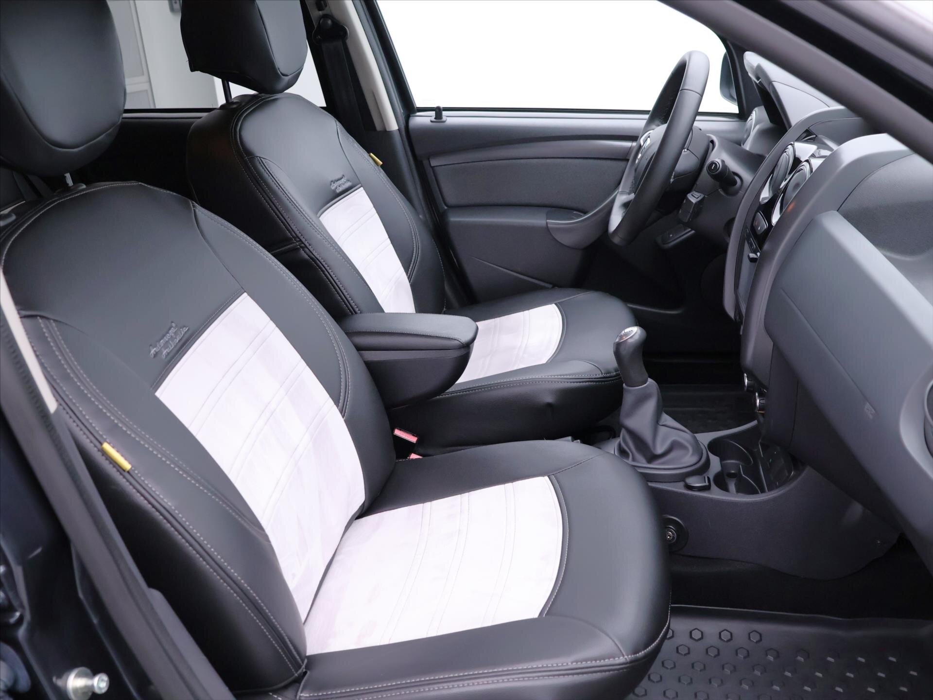 Dacia Duster SUV 1,6 l 84 kw