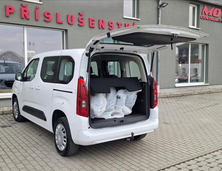 Opel Combo MPV 1,5 l 75 kw