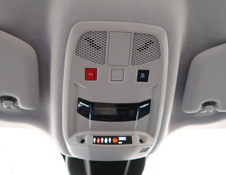 Fiat 600 Hatchback 1,2 l 100 kw