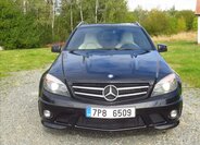 Mercedes-Benz Třídy C Kombi 6,2 l 336 kw