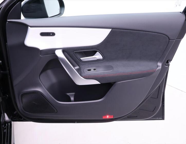 Mercedes-Benz Třídy A 48