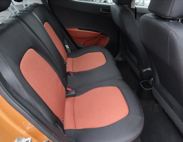 Hyundai i10 Hatchback 998,0 48 kw