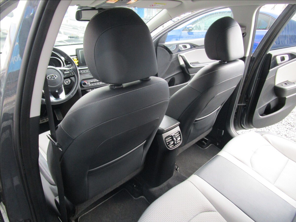 KIA Ceed Hatchback 1,4 l 103 kw