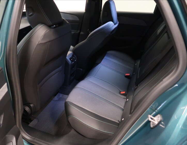 Peugeot 308 Kombi 1,2 l 96 kw