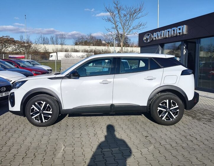 Peugeot 2008 Hatchback 1,2 l 74 kw