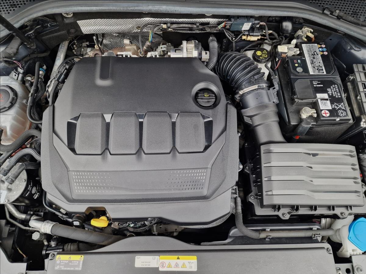 Volkswagen Passat Sedan / Limuzína 2,0 l 147 kw