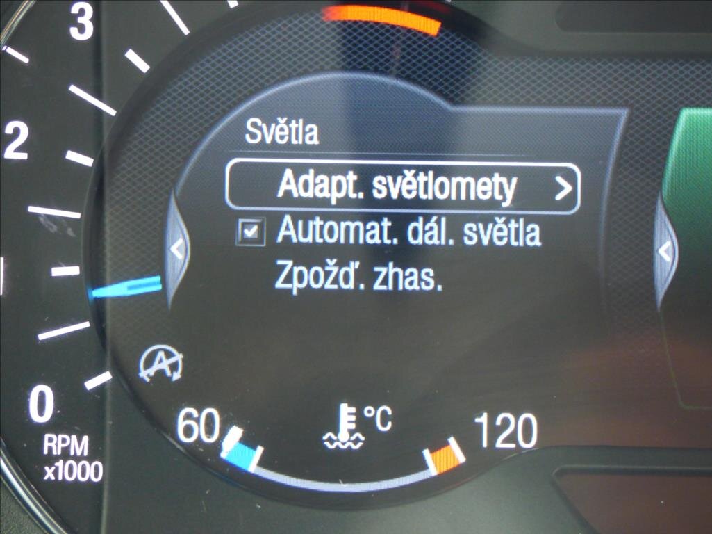 Ford S-MAX MPV 2,0 l 110 kw