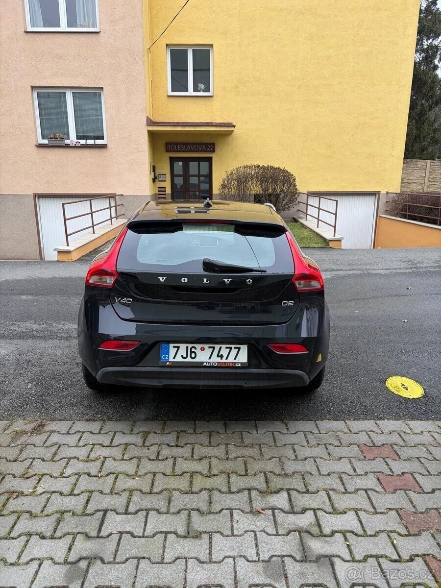 Volvo V40 MPV 0,0 0