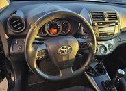 Toyota RAV4 Kombi 2,2 l 110 kw