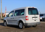 Volkswagen Caddy Skříň 2,0 l 51 kw