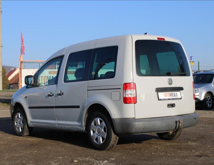 Volkswagen Caddy Skříň 2,0 l 51 kw