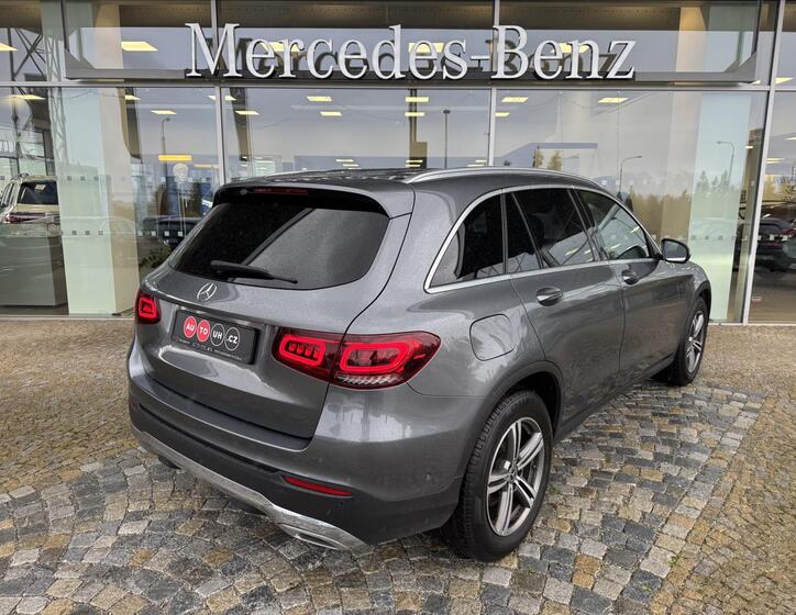 Mercedes-Benz GLC 17
