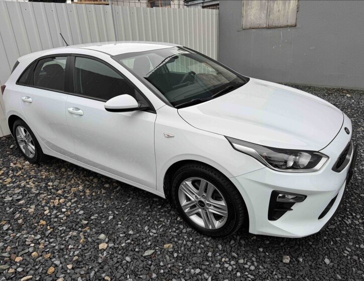 KIA Ceed Hatchback 1,4 l 73 kw
