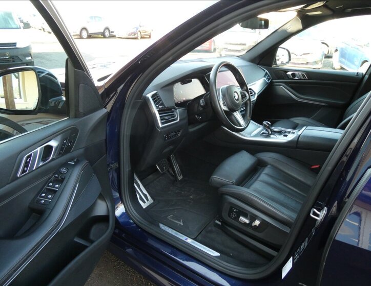 BMW X5 SUV / Terénní 3,0 l 195 kw