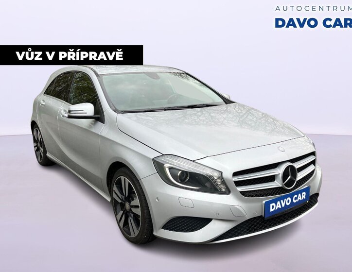 Mercedes-Benz Třídy A Hatchback 1,6 l 90 kw