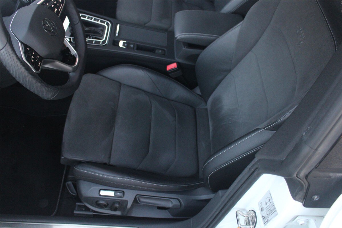 Volkswagen Arteon Liftback 2,0 l 147 kw