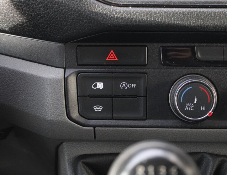 Volkswagen Crafter Skříň 2,0 l 103 kw