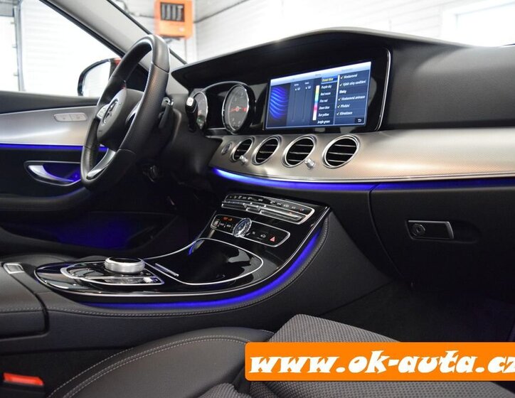Mercedes-Benz Třídy E Sedan 0,0 110 kw