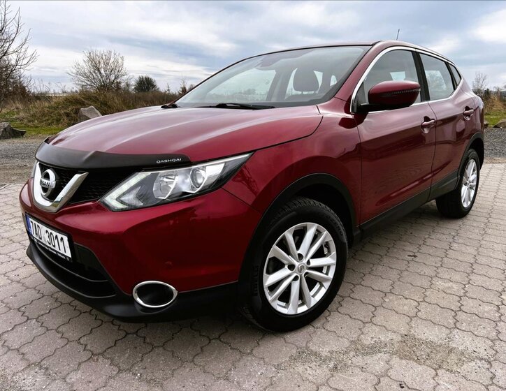 Nissan Qashqai SUV / Terénní 1,2 l 85 kw