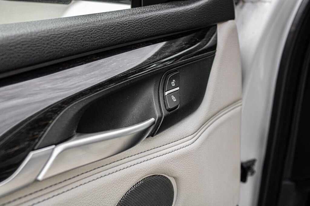 BMW X5 SUV / Terénní 3,0 l 190 kw