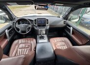 Toyota Land Cruiser SUV / Terénní 4,5 l 186 kw