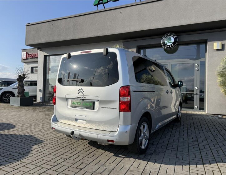 Citroën SpaceTourer MPV 2,0 l 130 kw