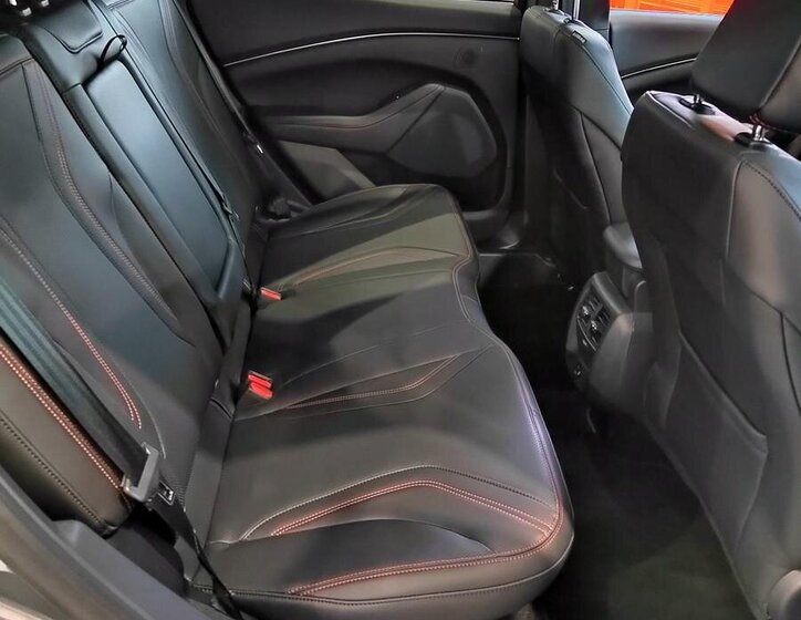 Ford Mustang Mach-E SUV / Terénní 0,0 198 kw