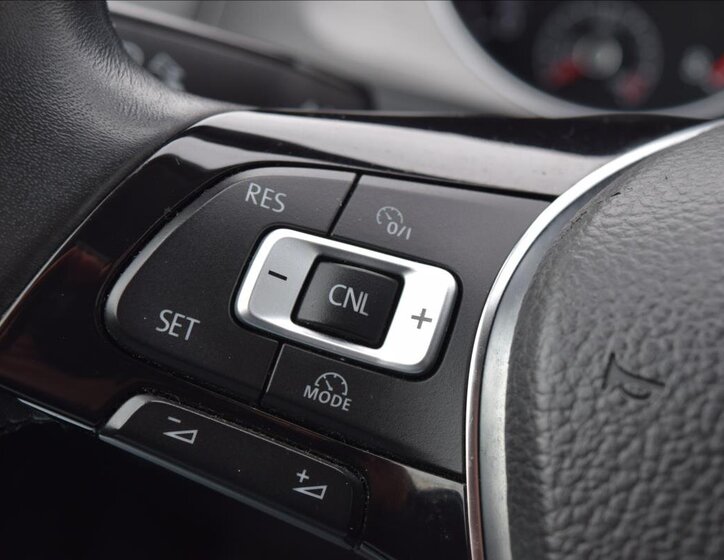 Volkswagen Golf Kombi 1,4 l 90 kw