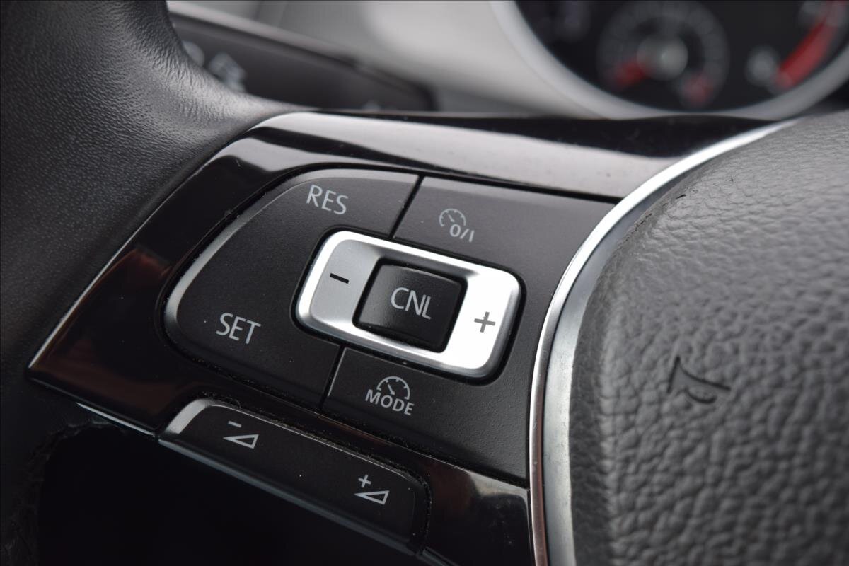 Volkswagen Golf Kombi 1,4 l 90 kw