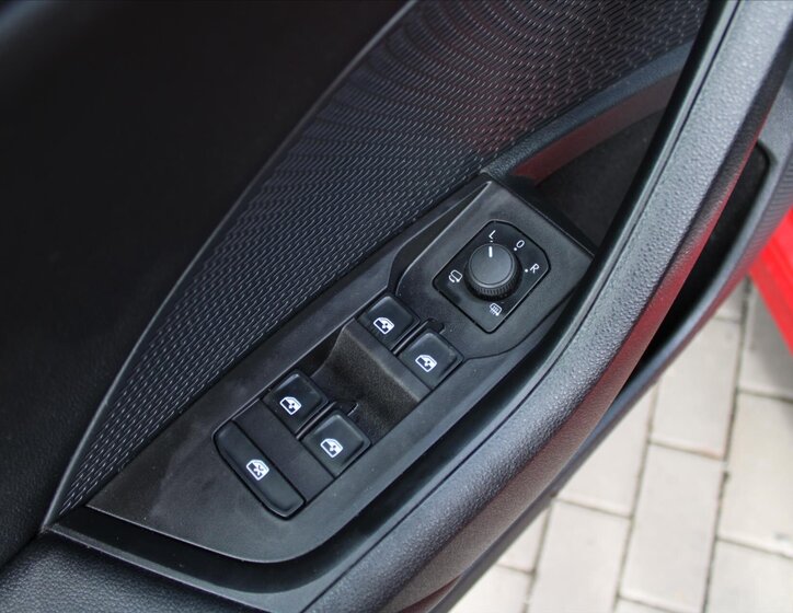 Škoda Octavia Liftback 1,5 l 110 kw