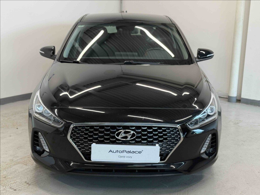 Hyundai i30 Hatchback 1,4 l 103 kw