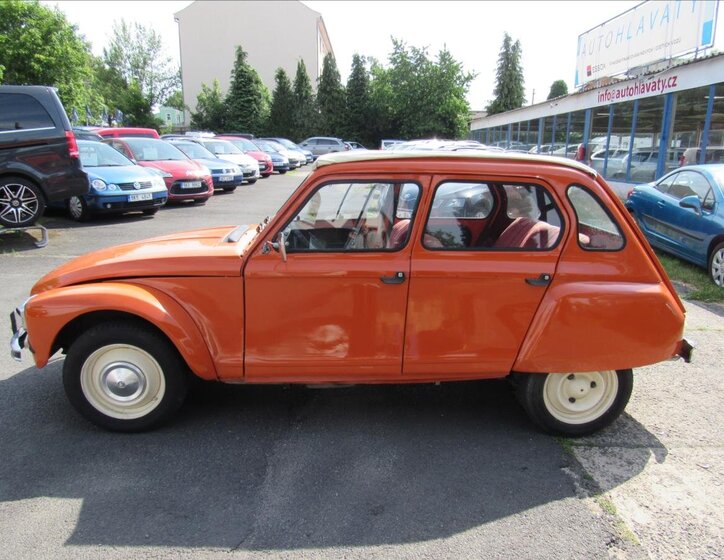 Citroën 2CV Hatchback 580,0 23 kw