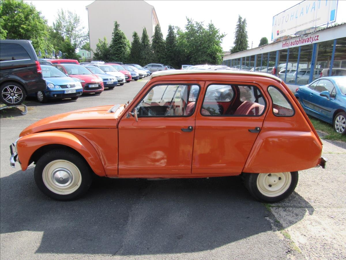 Citroën 2CV Hatchback 580,0 23 kw
