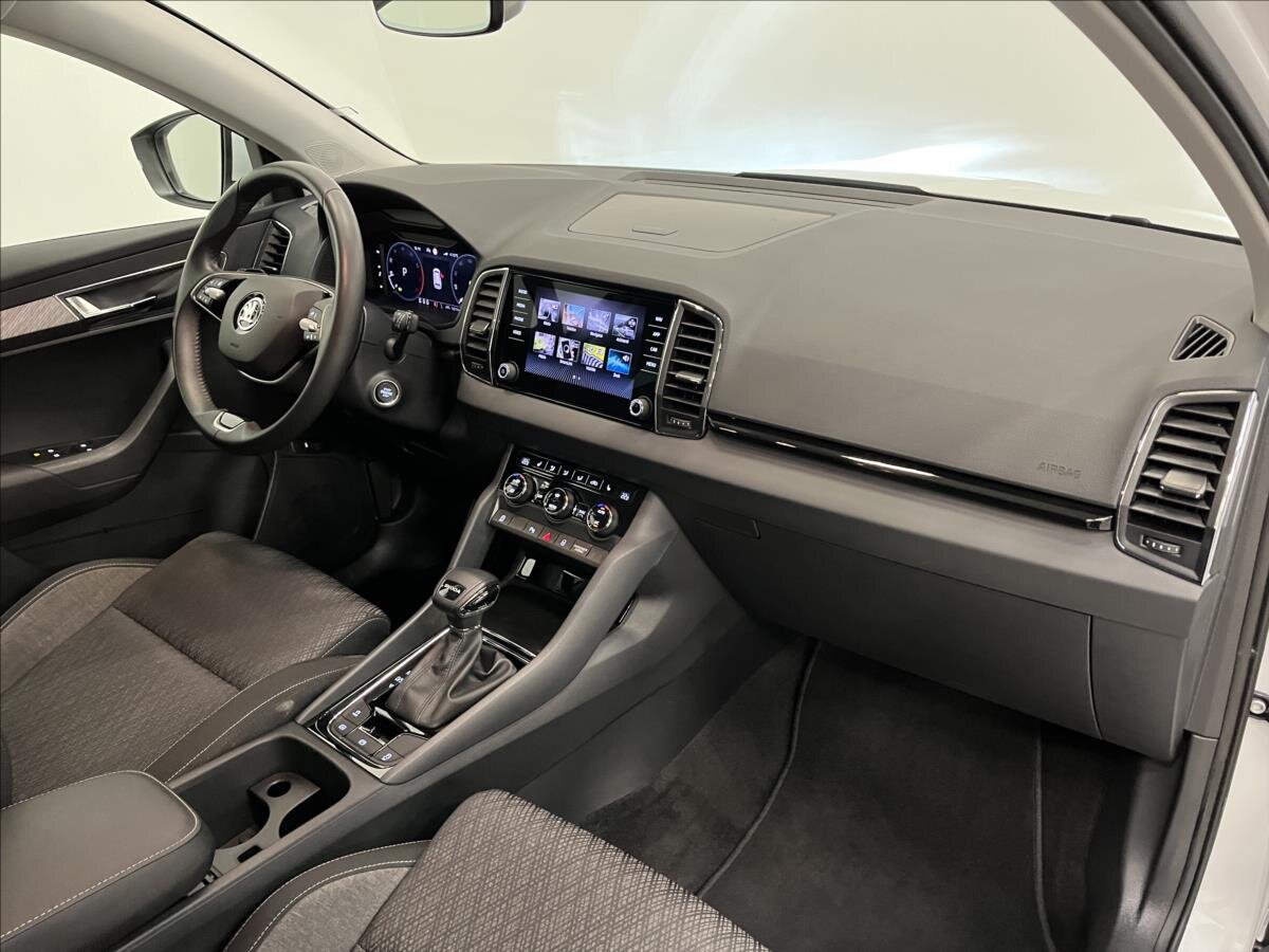 Škoda Karoq SUV / Terénní 1,5 l 110 kw