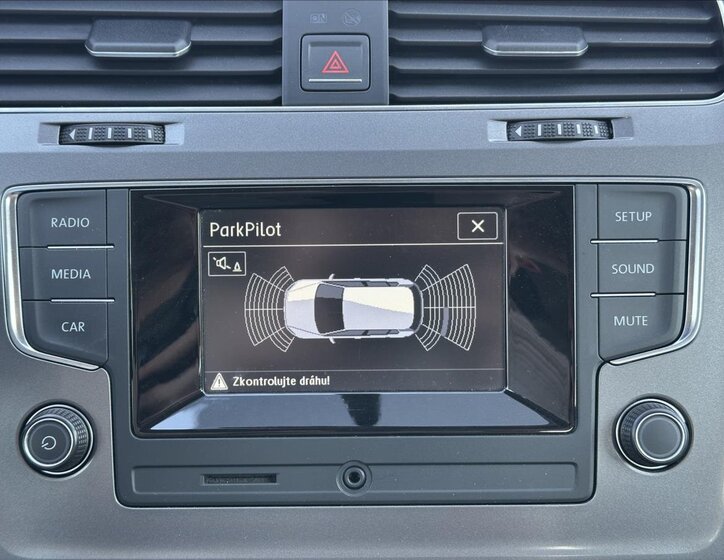 Volkswagen Golf Hatchback 1,2 l 63 kw