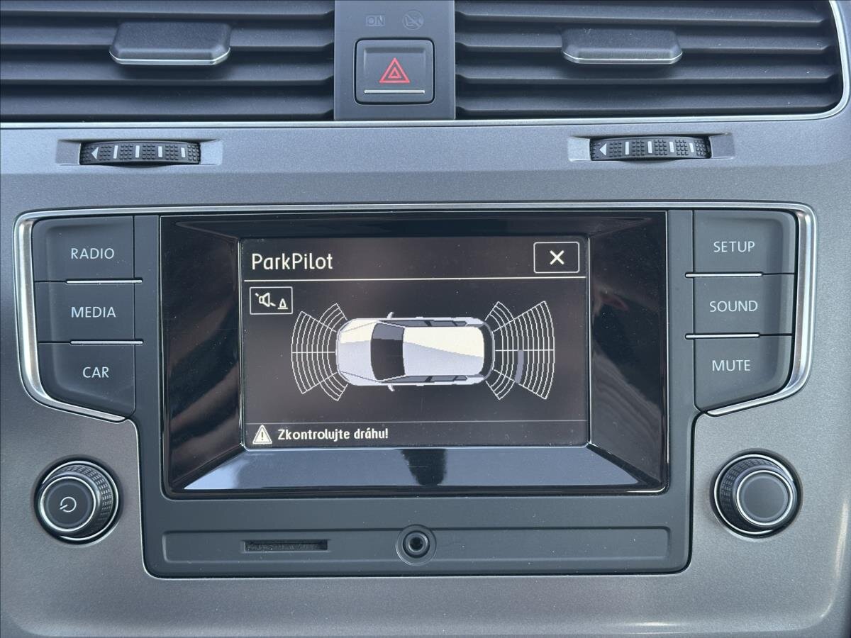 Volkswagen Golf Hatchback 1,2 l 63 kw