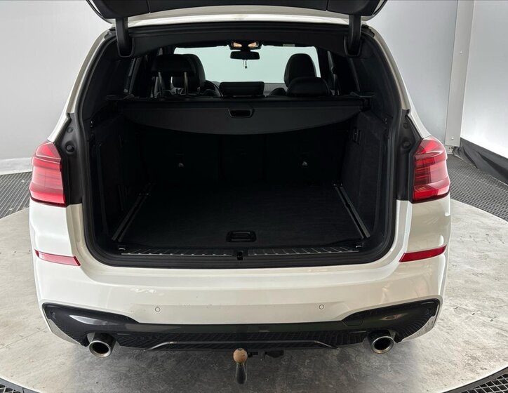 BMW X3 SUV / Terénní 2,0 l 140 kw