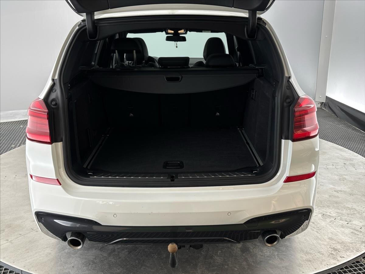 BMW X3 SUV / Terénní 2,0 l 140 kw