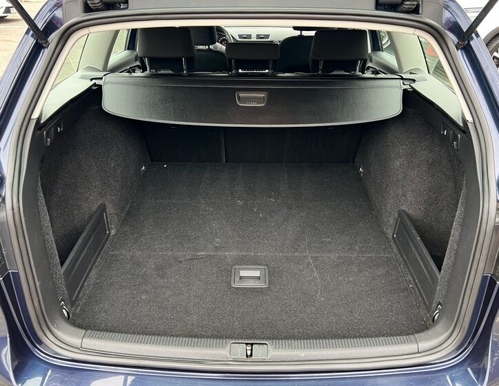 Volkswagen Passat 12