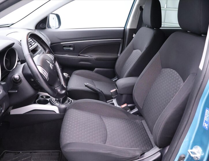 Mitsubishi ASX SUV / Terénní 1,6 l 86 kw