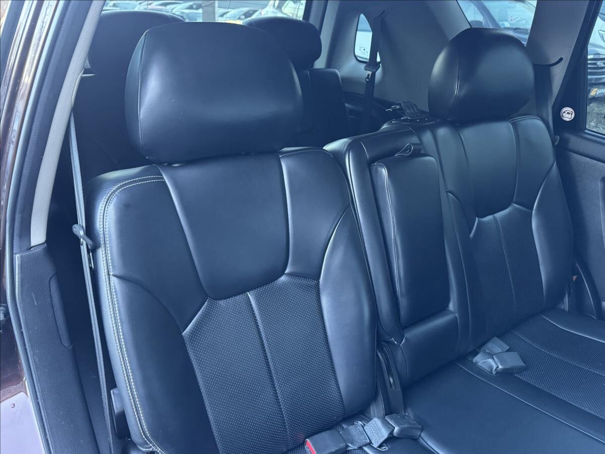 SsangYong Rexton SUV 2,0 l 114 kw